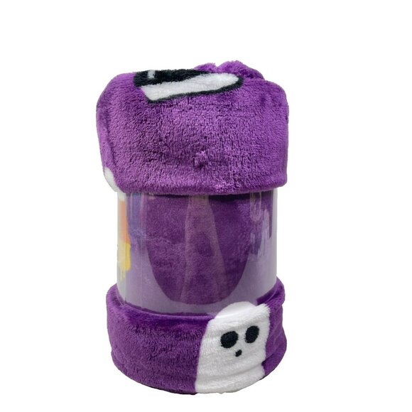 Halloween Spooky Treats Velvet Plush Throw Blanket 50" x 60" - Picture 5 of 10